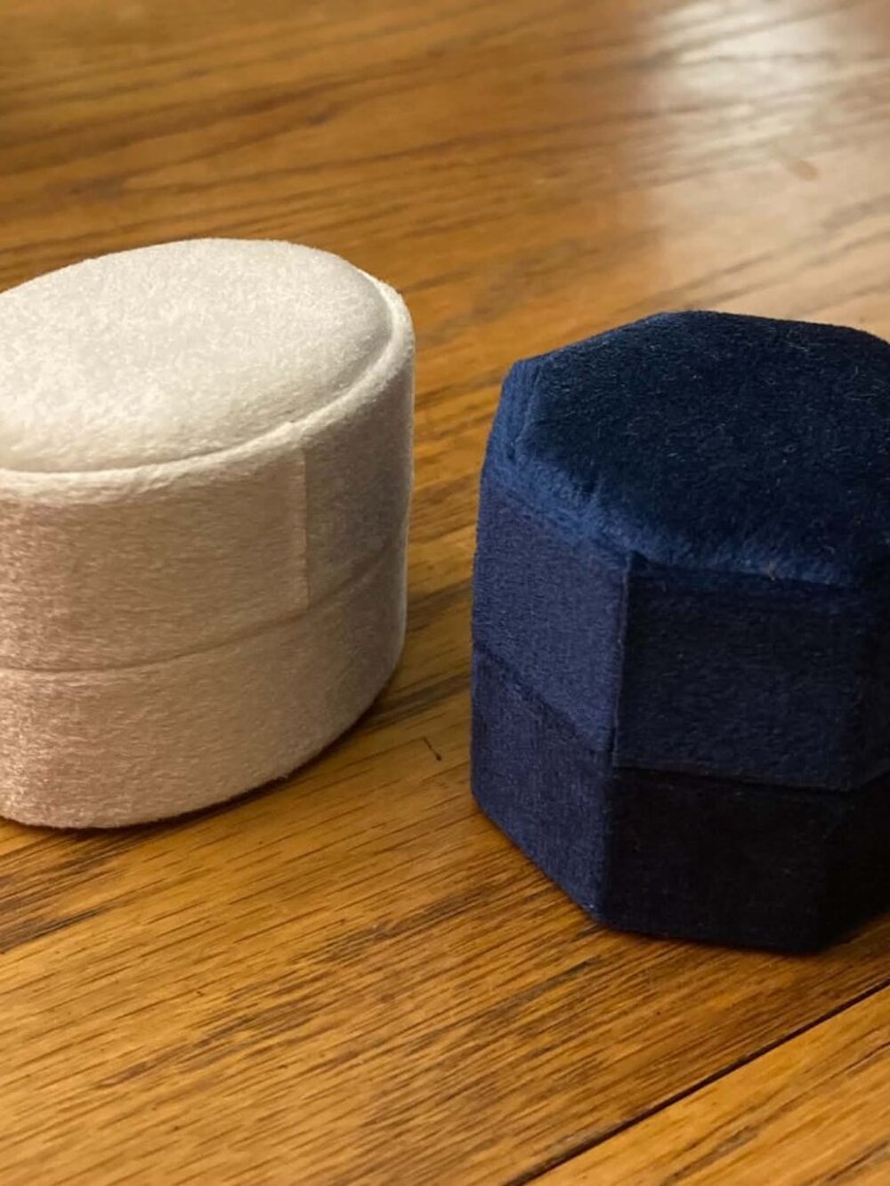 Velvet Ring Boxes - Picture 2 of 2